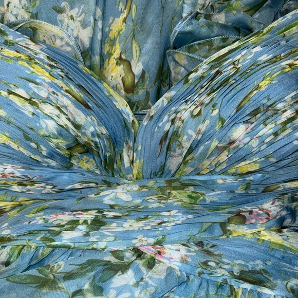 MAC DUGGAL RUFFLE TIERED FLORAL CUT-OUT CHIFFON GOWN - Picture 5 of 12